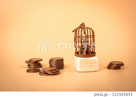 Credit Score Concept. Miniature figures and money on a light background Credit Score Concept. Miniature figures and money on a light background 112503855