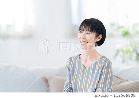 ミドル女性 ポートレート ミドル女性 ポートレート 112506909