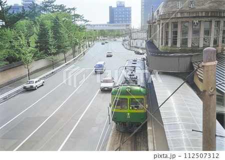 約36年前【1988年頃】の新潟市白山の風景 (モノクロ写真からカラー化) 112507312