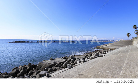 美しい海岸の風景 美しい海岸の風景 112510529
