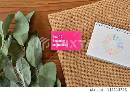SDGsのゴール、Goal 10:Reducing inequalities SDGsのゴール、Goal 10:Reducing inequalities 112513728