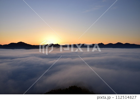 黒井城跡からの篠山盆地の丹波霧（雲海） 112514827