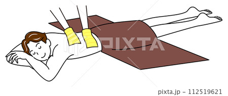 うつ伏せに寝て気持ちよさそうに垢すりエステを受けている可愛い男性 シンプル イラスト ベクター 112519621