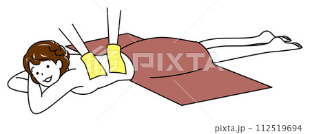 うつ伏せに寝て気持ちよさそうに垢すりエステを受けている可愛い女性 シンプル イラスト ベクター 112519694