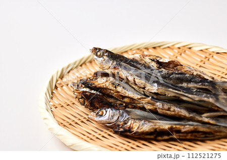 長崎産の焼きあご出汁、日本の伝統的な出汁で和食に使われます 長崎産の焼きあご出汁、日本の伝統的な出汁で和食に使われます 112521275