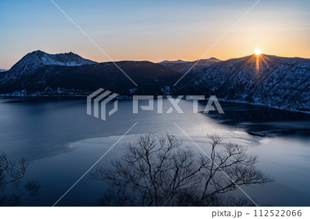 冬の摩周湖 112522066