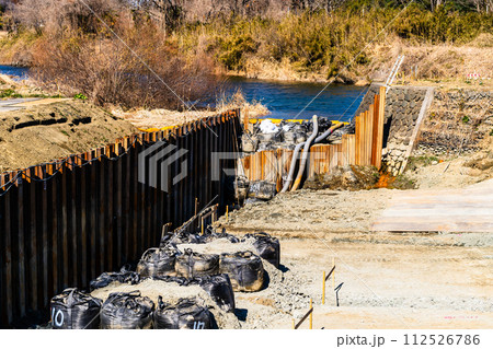 治水対策と河川敷の改修工事 都幾川 2024.02 a-2 高彩度コントラスト 治水対策と河川敷の改修工事 都幾川 2024.02 a-2 高彩度コントラスト 112526786