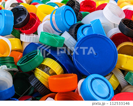 Lots of different plastic bottle caps. Garbage sorting 112533146