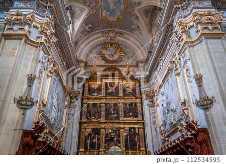duomo of san Giorgio, Modica, sicily, Italy duomo of san Giorgio, Modica, sicily, Italy 112534595