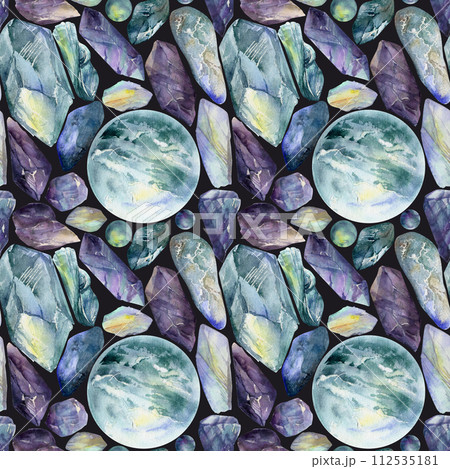 Hand drawn watercolor illustration precious jewel gem crystal chakra birth stone. Amethyst aquamarine moonstone lapis. Seamless pattern isolated white background. Design print, shop, jewelry, fashion 112535181