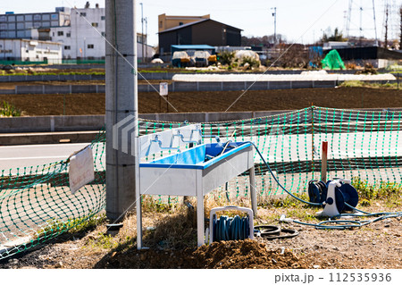 工事現場の仮設手洗い場 工事現場の仮設手洗い場 112535936