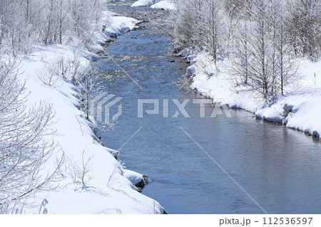 冬の白馬 姫川の霧氷 冬の白馬 姫川の霧氷 112536597