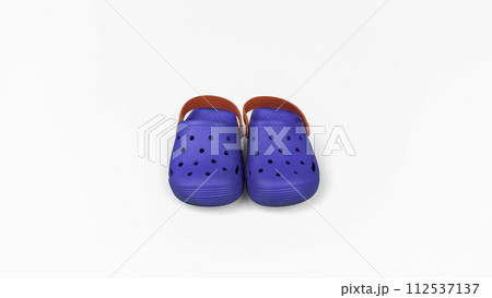 pair of women shoes on white background 112537137