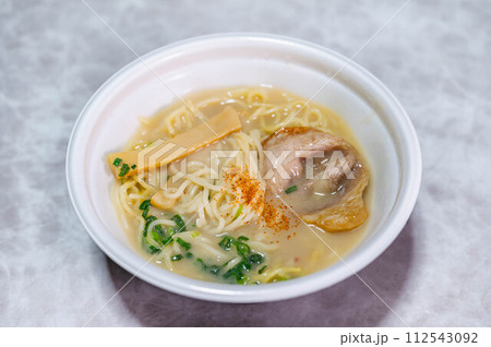 鶏白湯ラーメン 112543092