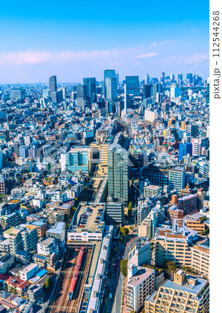 日本の東京都市景観 変貌する渋谷。渋谷の摩天楼・桜丘口再開発のビルも完成し…。N`EXが見える 日本の東京都市景観 変貌する渋谷。渋谷の摩天楼・桜丘口再開発のビルも完成し…。N`EXが見える 112544268