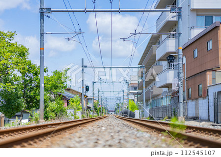 京都府　京都市　関西　近畿地方　鳥居　夏　観光　神社　仏閣　伝統文化　参拝　清水坂　京阪電鉄　鉄道 112545107