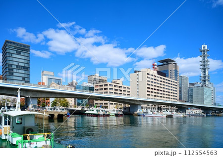 メリケン波止場風景 112554563