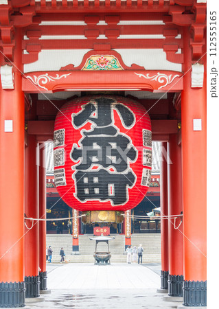 「東京都」宝蔵門　浅草・浅草寺　 112555165