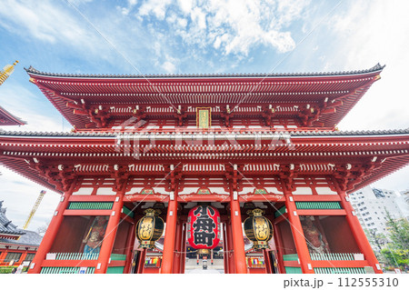 「東京都」宝蔵門　浅草・浅草寺　 112555310