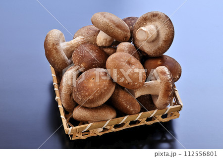 椎茸 112556801