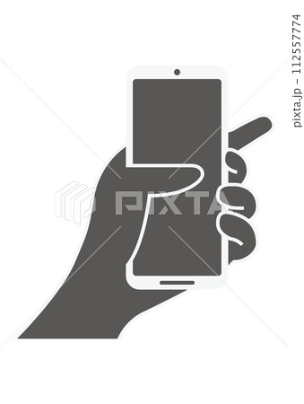 スマートフォンを持つ手 112557774
