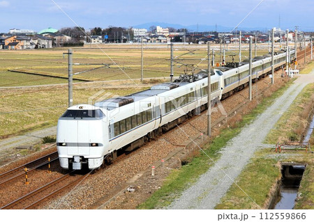 【JR西日本】683系「サンダーバード」（北陸本線：加賀笠間〜美川） 112559866