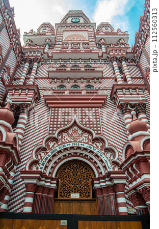 Beautiful architecture of Jami Ul-Alfar Mosque or the Red Mosque an iconic and most popular historic mosque in Colombo, Sri Lanka. Beautiful architecture of Jami Ul-Alfar Mosque or the Red Mosque an iconic and most popular historic mosque in Colombo, Sri Lanka. 112560313