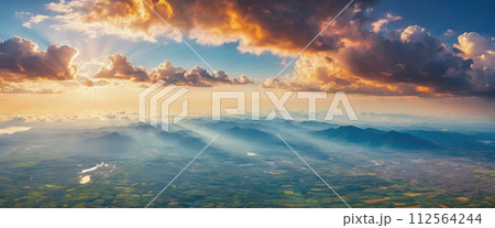 スカイダイビング　航空写真風 112564244