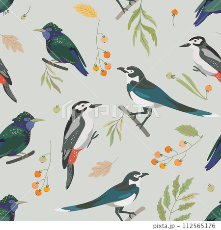 Seamless pattern with forest birds, leaves, berry 112565176