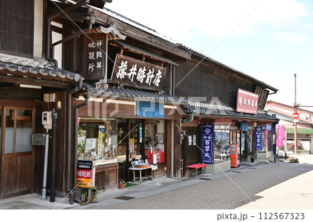 恵那市岩村町の町並み 112567323