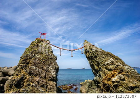 夫婦岩　長崎県長崎市野母崎 112572307