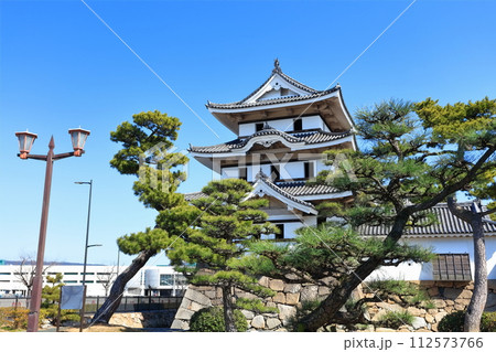 【香川県】玉藻公園・史跡高松城跡(月見櫓) 【香川県】玉藻公園・史跡高松城跡(月見櫓) 112573766