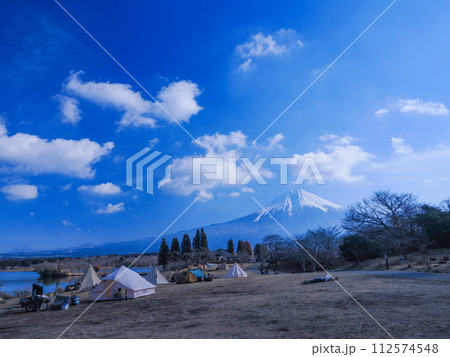 (静岡県)真冬の田貫湖湖畔キャンプ場 (静岡県)真冬の田貫湖湖畔キャンプ場 112574548