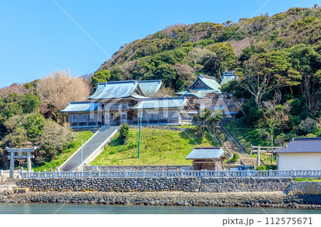 初春の田島神社　佐賀県唐津市 112575671
