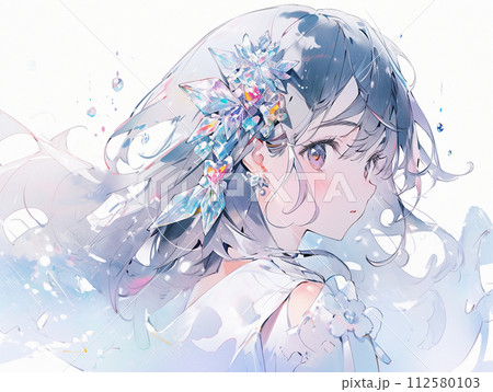 白い衣装の振り向く女の子 112580103