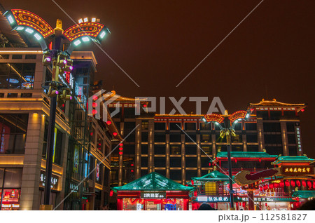 中国 西安市 大唐不夜城 中国 西安市 大唐不夜城 112581827