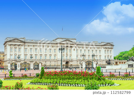 イギリス　バッキンガム宮殿 112582799