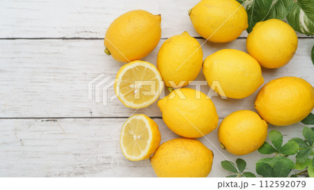 レモン 112592079
