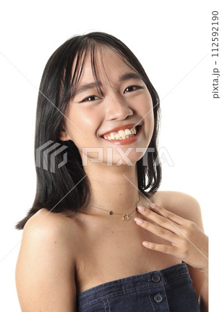 美しい女性 112592190