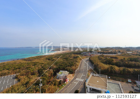 角島灯台頂上から見た（西向き、本土方面）景色 112593127