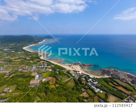 奄美大島　加世間峠　空撮 112593417