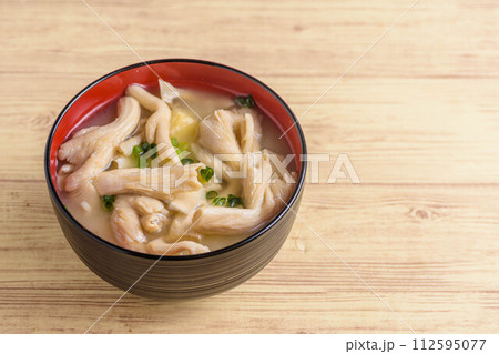 たもぎ茸の味噌汁 112595077