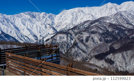 白馬岩岳スノーフィールド MOUNTAIN HARBOR 北アルプス遠望 112599823