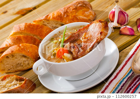 Mutton potage with green peas Mutton potage with green peas 112600257