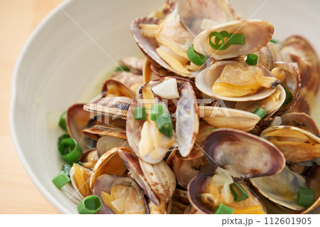 あさりの酒蒸し あさりの酒蒸し 112601905