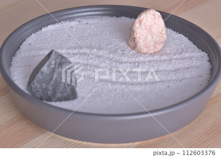 団地住まいの皿庭いじり 112603376