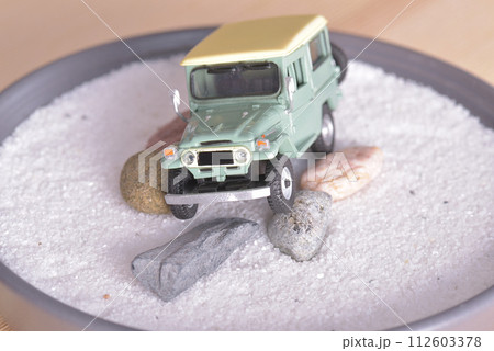 団地住まいの皿庭いじり 112603378