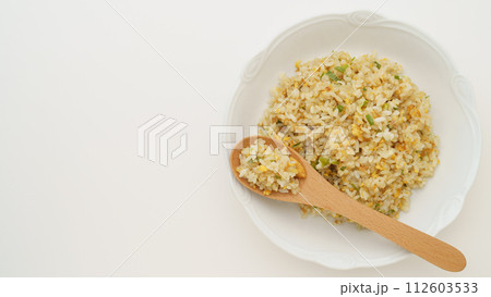 ネギと玉子のシンプルなチャーハン　イメージ 112603533