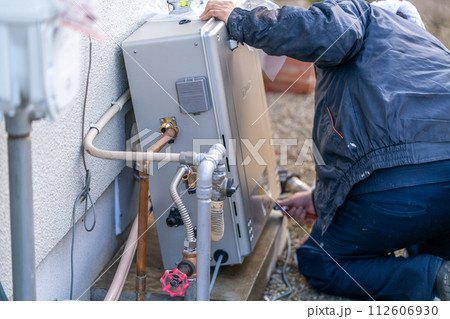 ガス給湯器　施工　設置　交換　取替 112606930