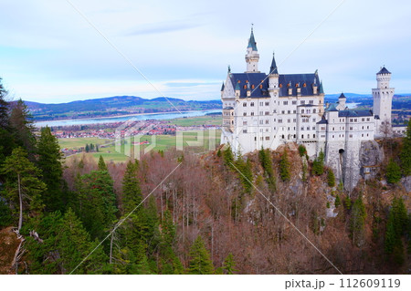 中世の美しいお城 112609119